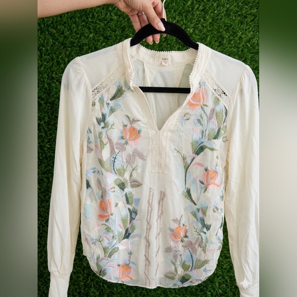 TINY Floral Embroidered Blouse